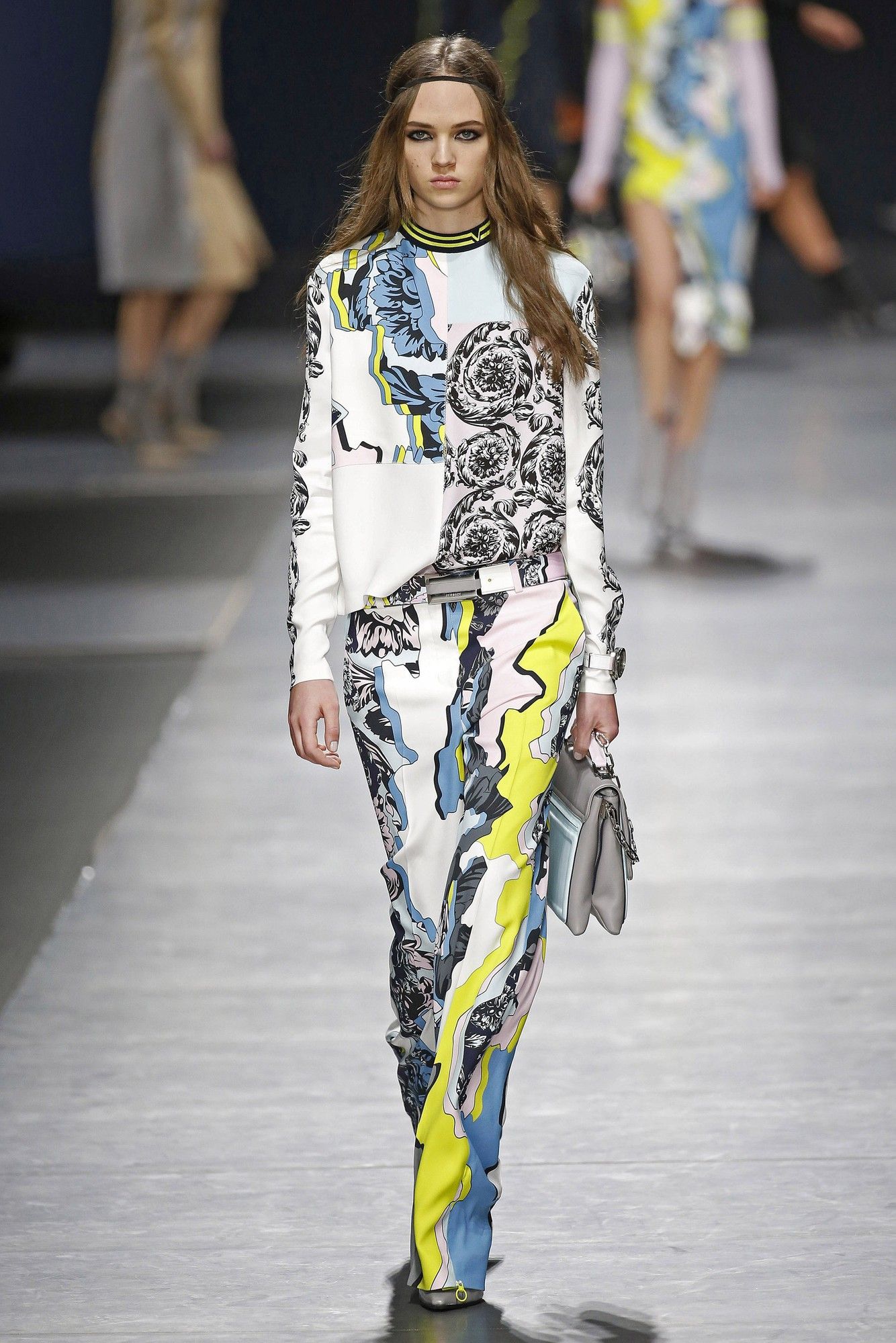Коллекция Versace прет-а-порте сезона осень-зима 2016-2017_40