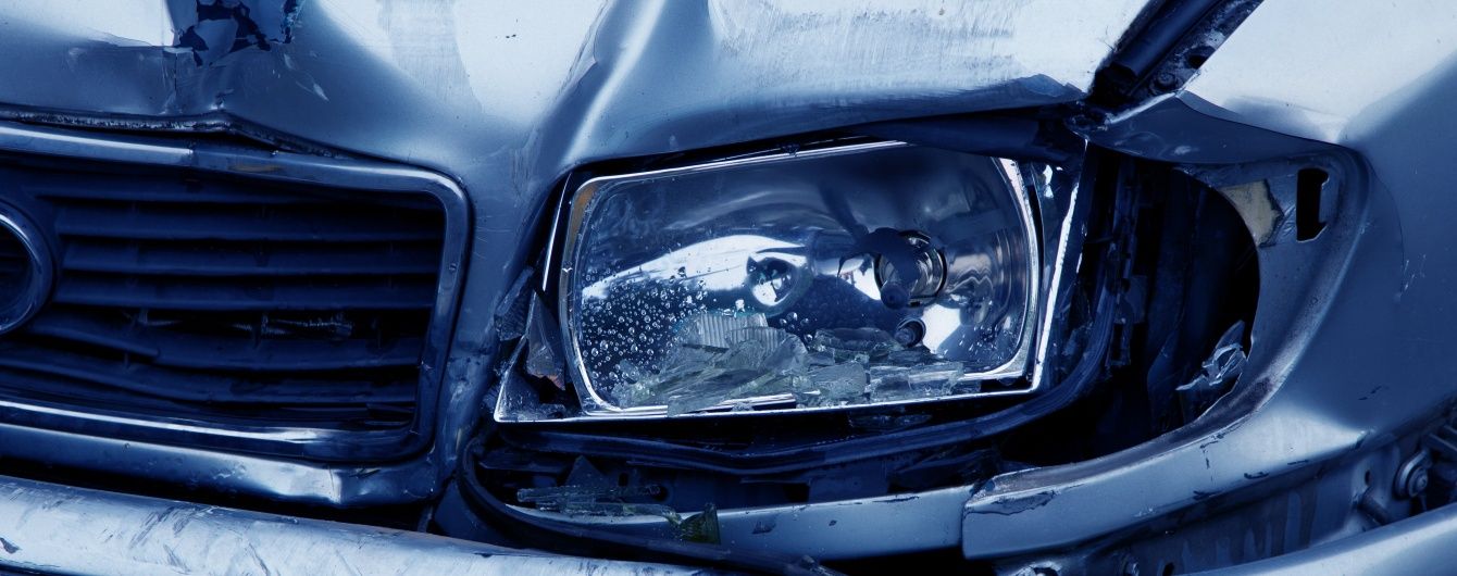 8-річна школярка вціліла після карколомної аварії у Хмельницькому