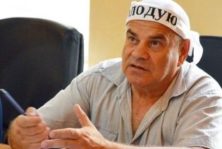 Стало відомо про стан гірника, який підпалив себе у центрі Києва