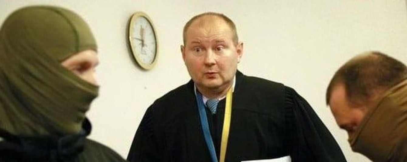 Затриманим на хабарі у $ 150 тис суддею виявився скандальний Микола Чаус – журналіст