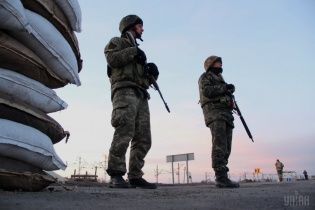 Украинские военные открыли огонь по гражданскому на блокпосту в Счастье: подробности трагедии