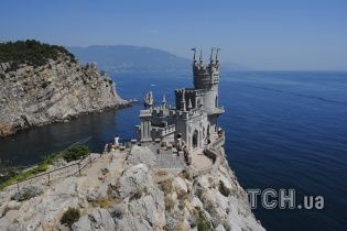 Турецькі консули запросили дозволу в України відвідати анексований Крим