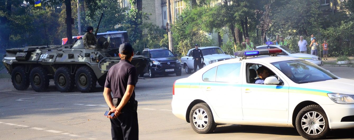 У Києві розпочинається черговий транспортний колапс через репетицію військового параду