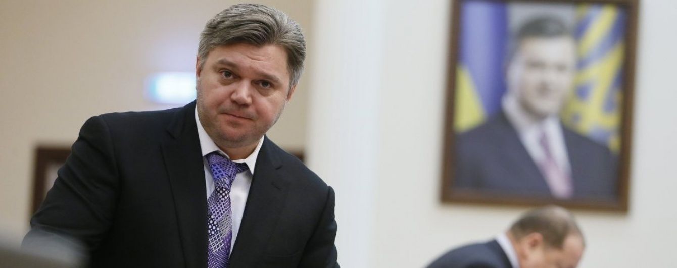 На Вінниччині чиновниця РАЦСу підробила документи дружини екс-міністра Ставицького