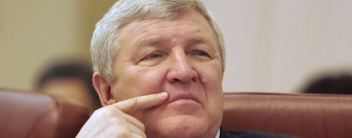 Суд дав ГПУ дозвіл на затримання екс-міністра оборони Єжеля
