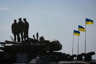 "Ще один фігурант та брехня Луценка". Bihus.info розповів нові деталі справи про розкрадання в оборонці