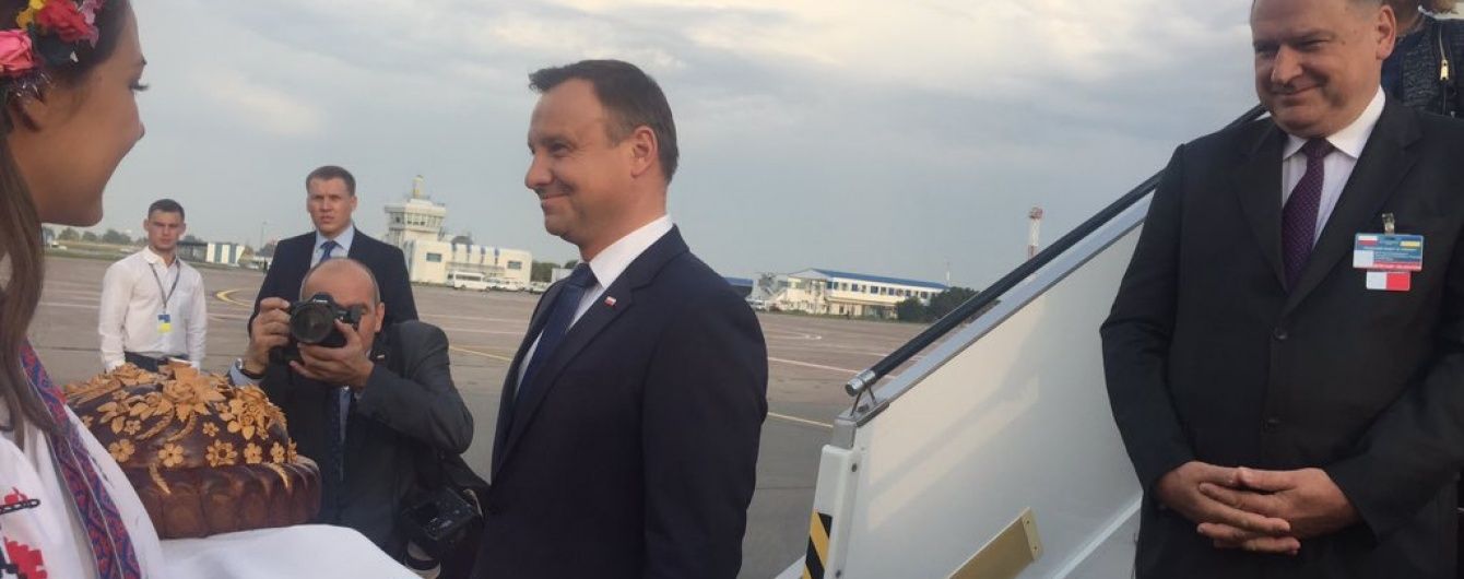В Україну прибув єдиний іноземний президент, який відвідає парад до Дня Незалежності