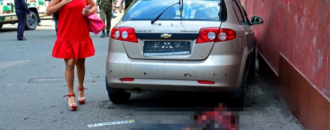 У Донецьку від снаряду розірвало людину на шматки