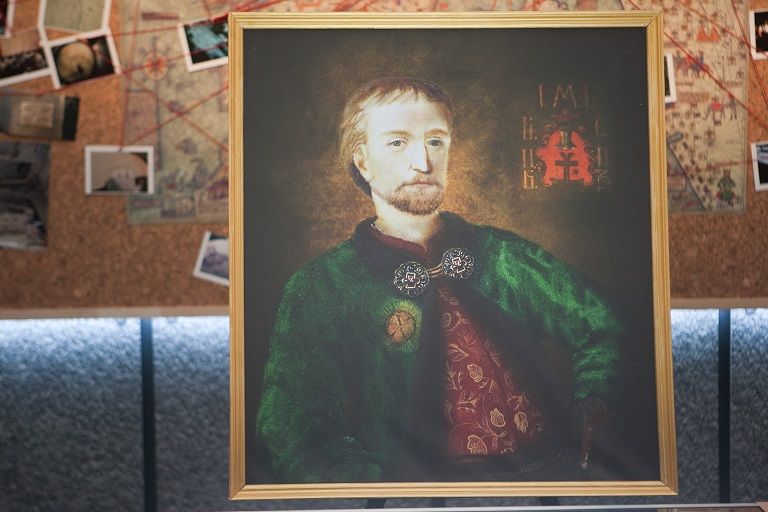 «Україна. Повернення своєї історії» _4
