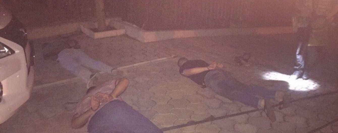 СБУ ліквідувала канал переправлення бойовиків "ІД" через Україну