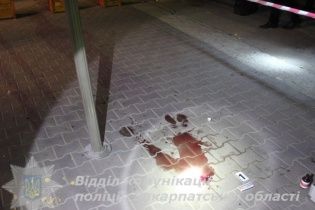 На Закарпатті внаслідок кривавої стрілянини за участі депутата помер один із постраждалих