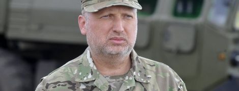 Турчинов не будет баллотироваться в Верховную Раду – Порошенко