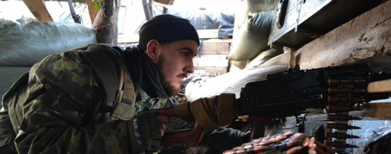 Бойовики не припиняють обстрілів по всіх напрямках фронту