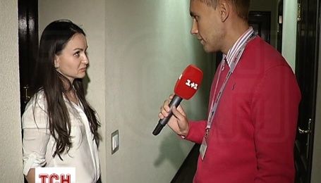 Корреспондент ТСН застал недоуволенную судью Царевич в Печерском суде
