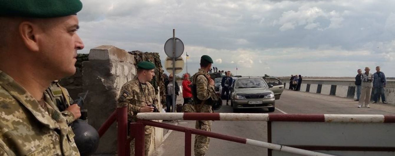 Пограничники рассказали, на сколько в июне упал уровень посещений Крыма