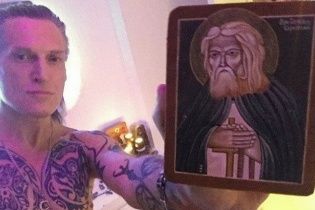 Неузнаваемый Джигурда без бороды и усов возьмет фамилию из 46 букв