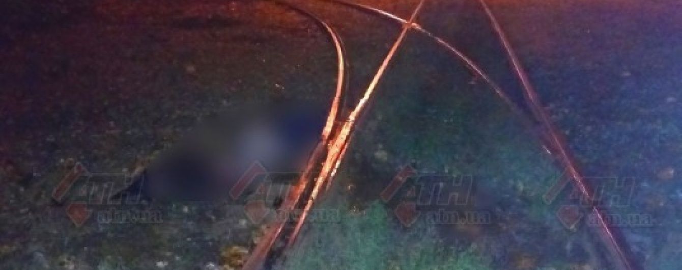 У Харкові шукають родичів чоловіка, який загинув моторошною смертю під трамваєм