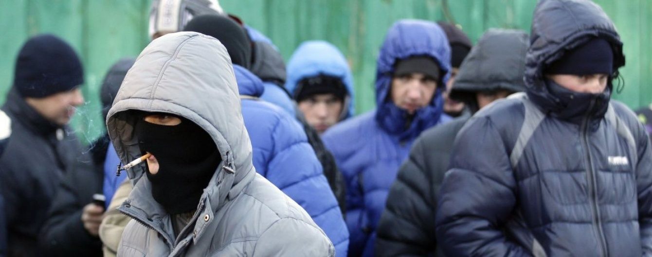 Суд заарештував одного з "тітушок", які нападали на активістів та журналістів під час Майдану