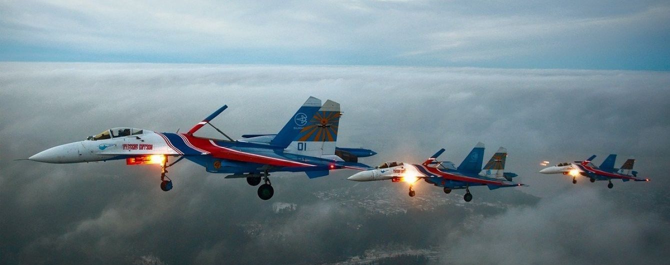 В оккупированном Крыму авиация РФ провела "воздушный бой" с ракетным вооружением