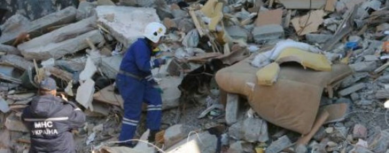 У Дніпрі вшанували пам'ять 23 загиблих від страшного вибуху багатоповерхівки