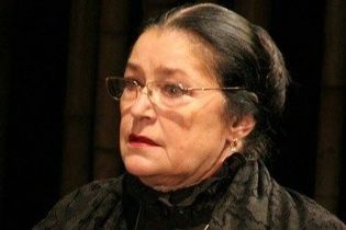 У Києві оплесками провели в останню путь відому актрису