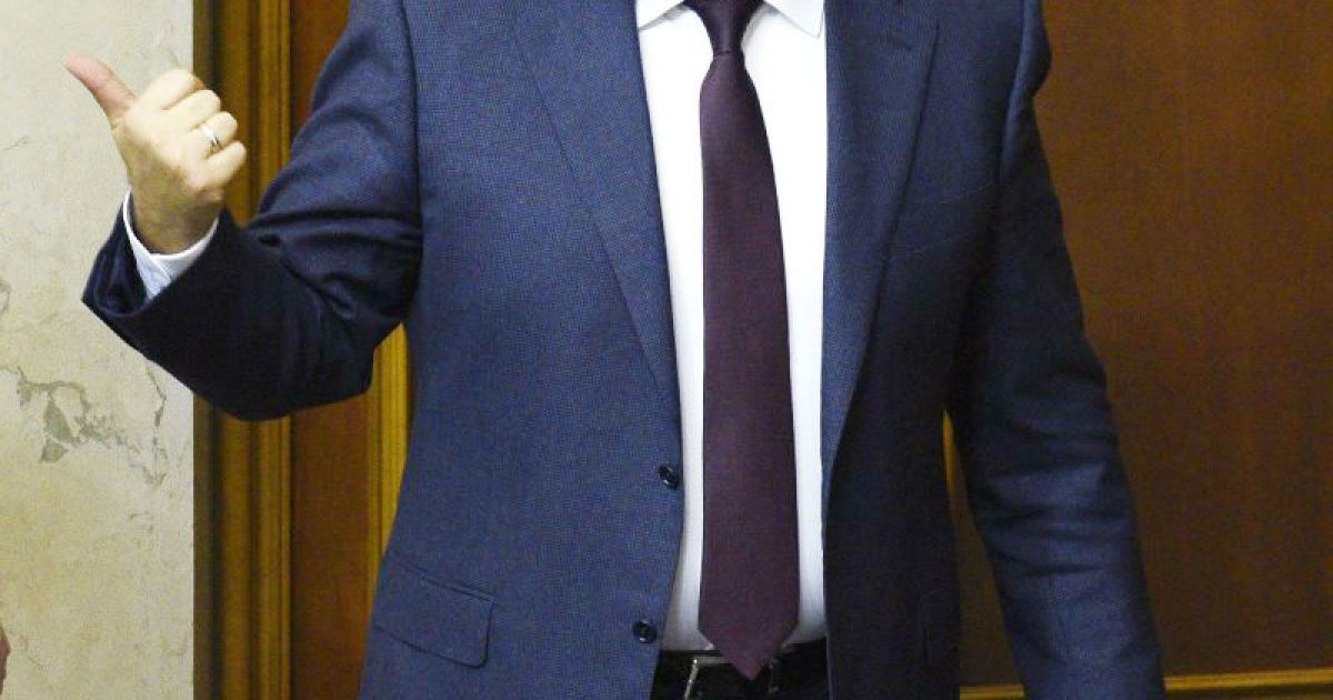 Гройсман пригрозил разогнать Службу занятости