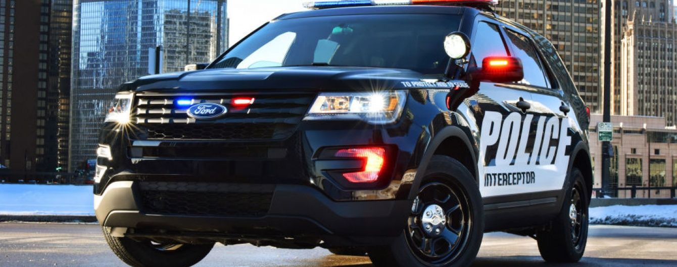 Наркоман під час арешту викрав поліцейський автомобіль не знімаючи наручників
