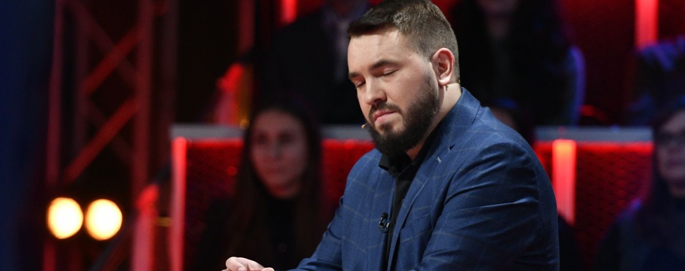 "Зняли з літака, як в кіно": у Чехії поліція затримала депутата-радикала Лозового