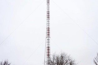 На Донбасі відкрили зруйновану бойовиками телевежу