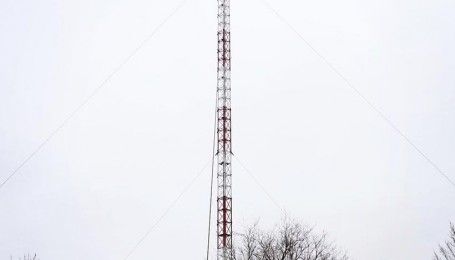 На Карачуні добудували телевежу