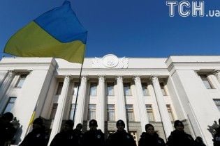 Три парламентські партії можуть не потрапити до Ради на наступних виборах – опитування