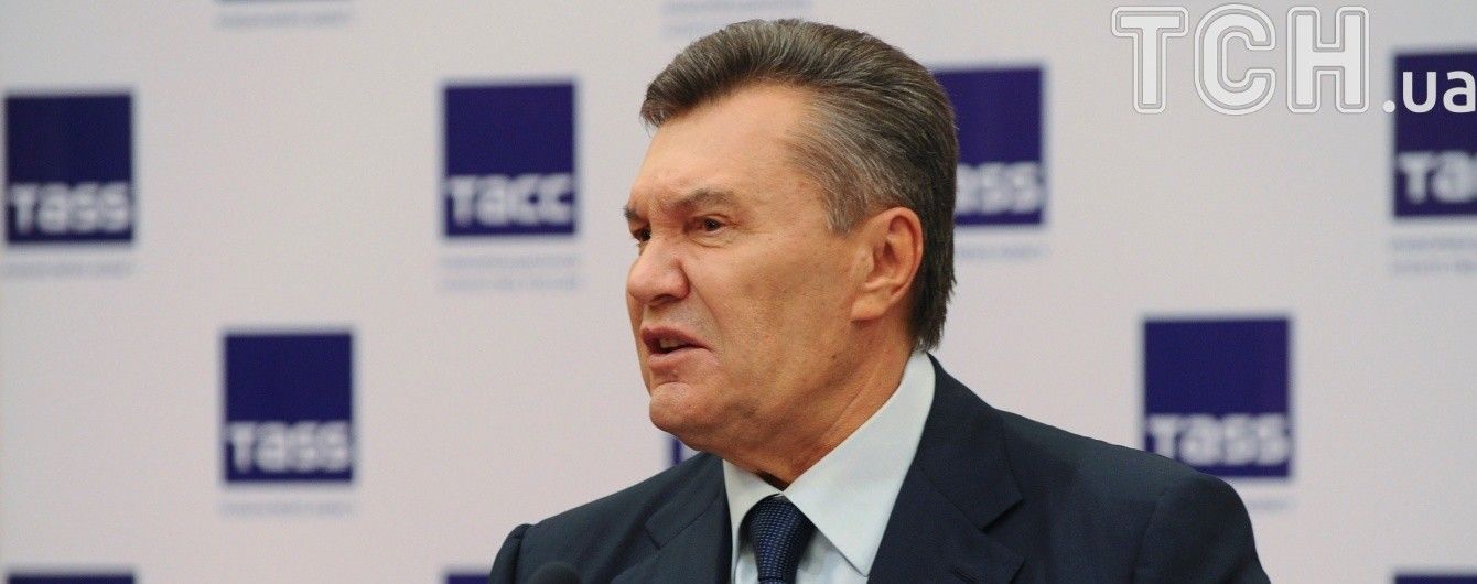 Янукович заявив, що просив Путіна ввести в Україну "поліцейських-миротворців"