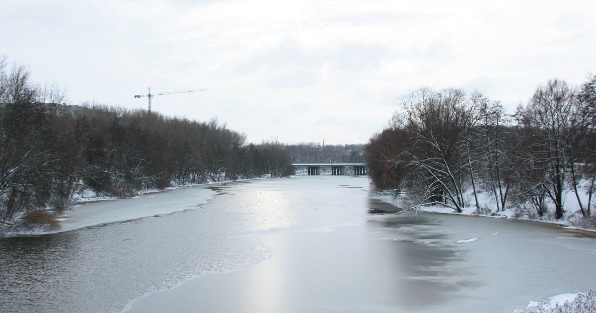 На Одещині під кригу провалилися чоловік й дитина: їх шукають відучора