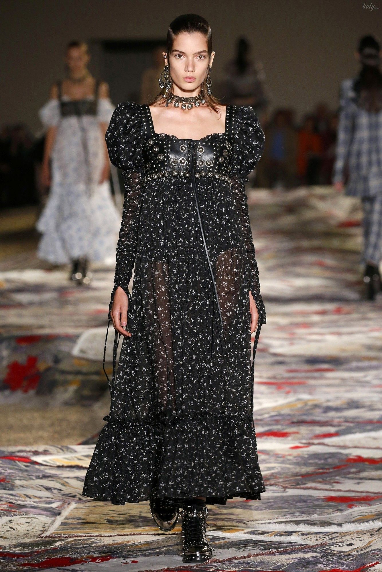 Коллекця Alexander McQueen прет-а-порте сезона весна-лето 2017_16