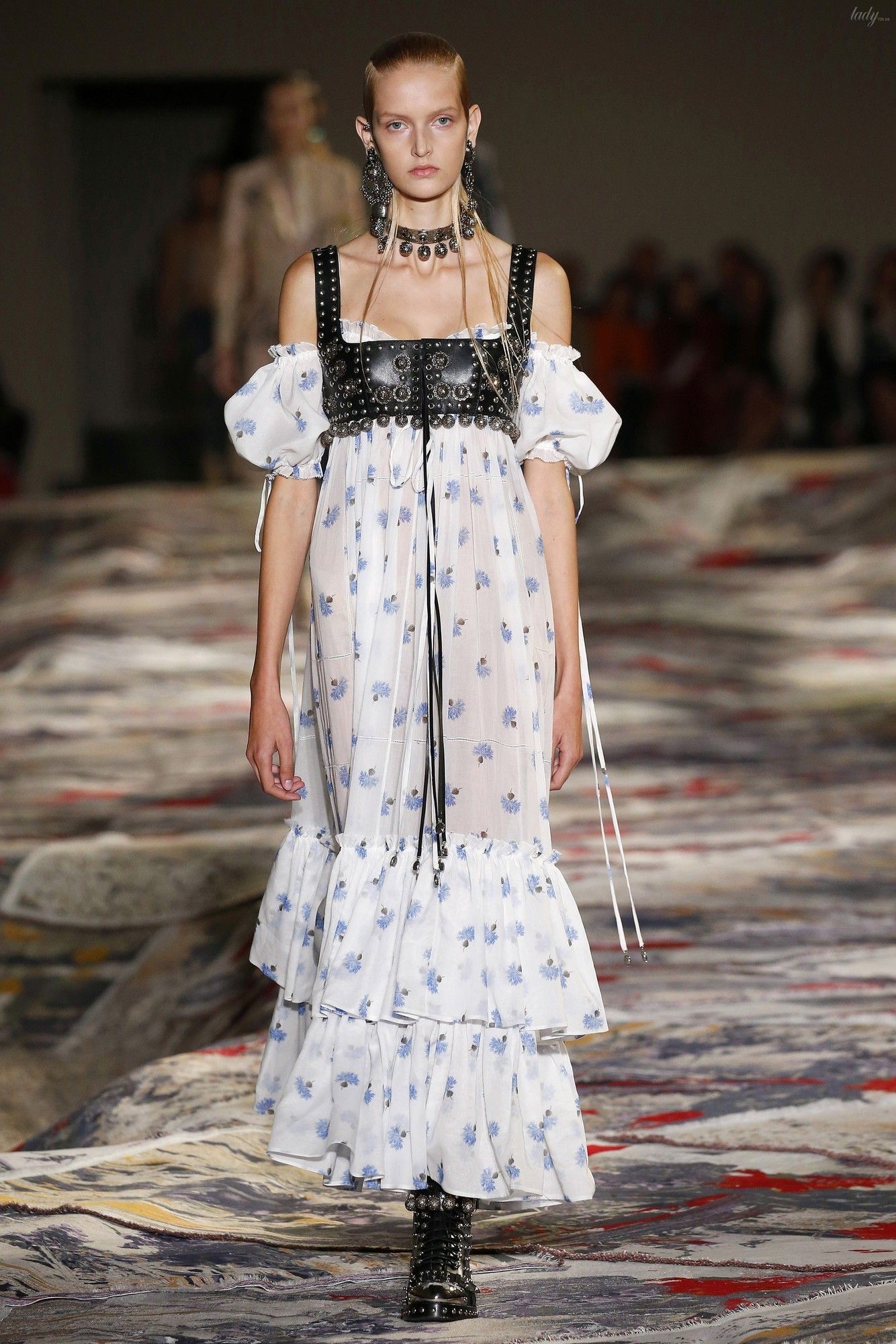 Коллекця Alexander McQueen прет-а-порте сезона весна-лето 2017_17