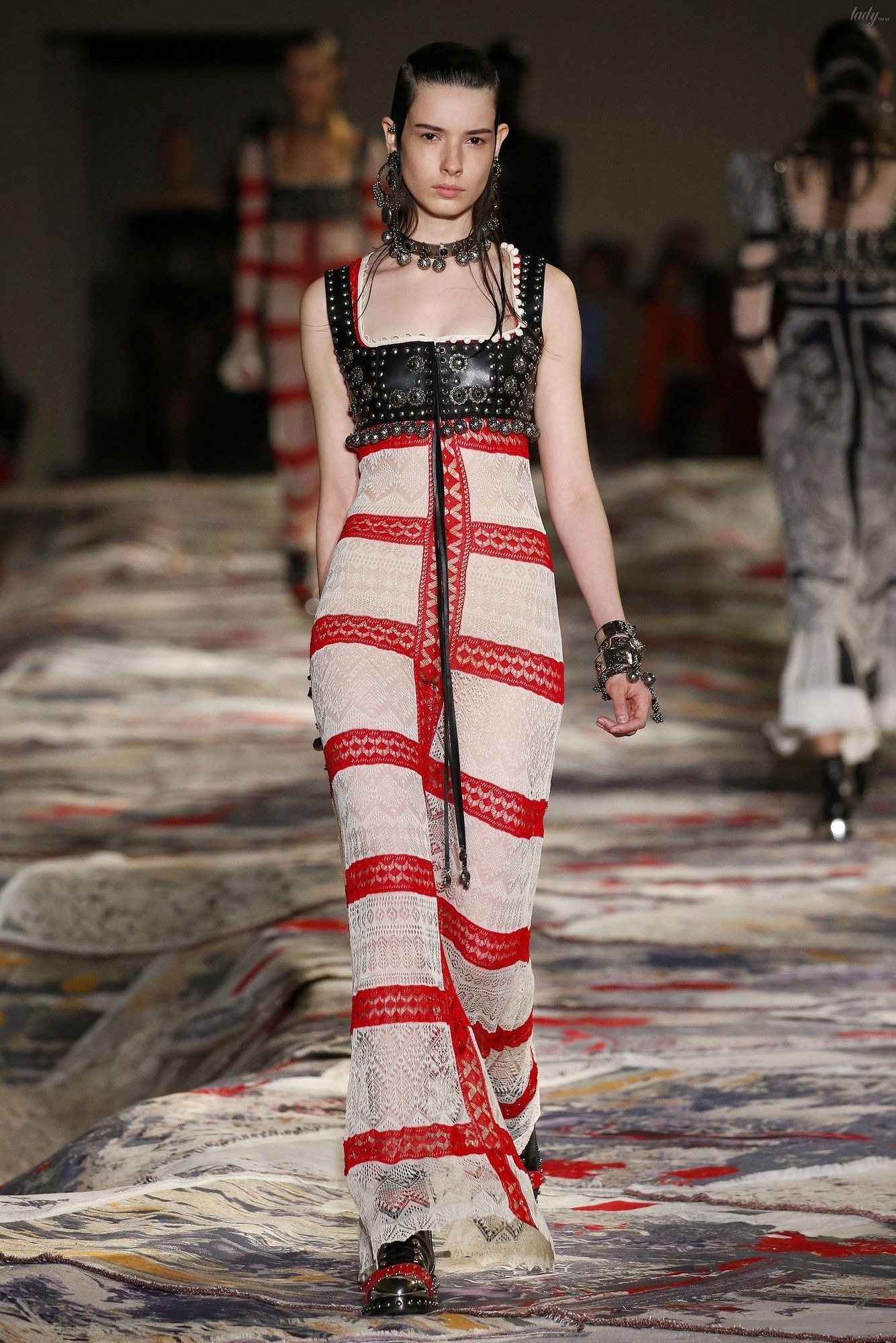 Коллекця Alexander McQueen прет-а-порте сезона весна-лето 2017_34