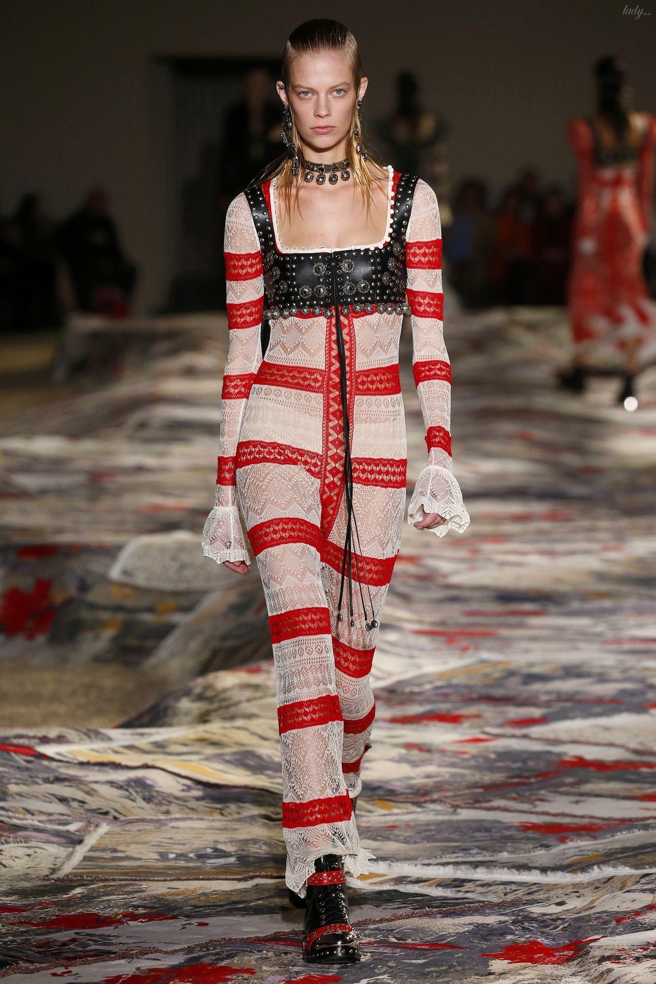 Коллекця Alexander McQueen прет-а-порте сезона весна-лето 2017_35