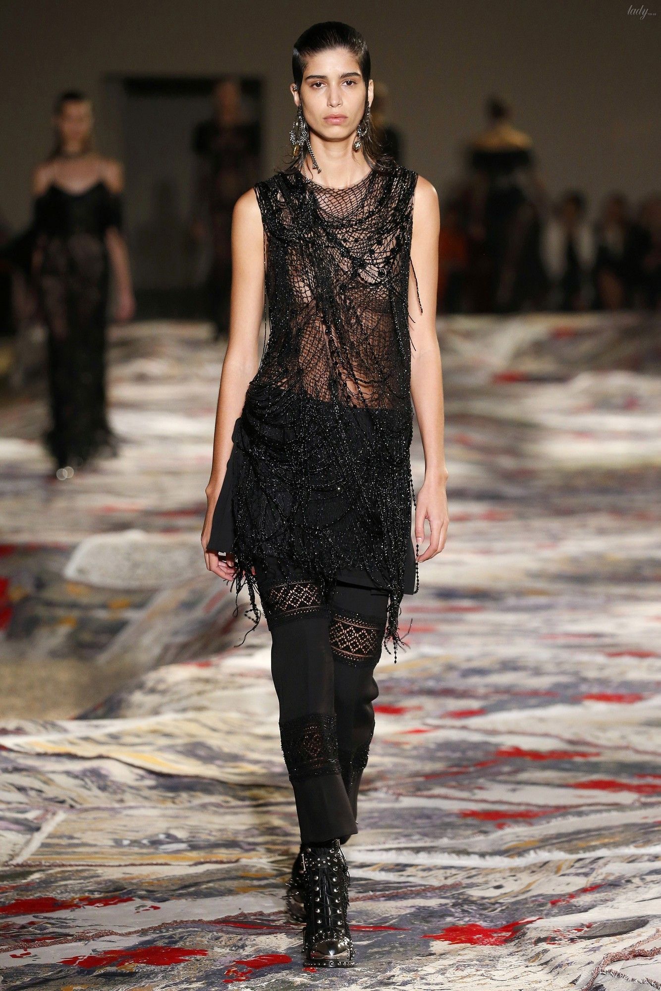 Коллекця Alexander McQueen прет-а-порте сезона весна-лето 2017_39