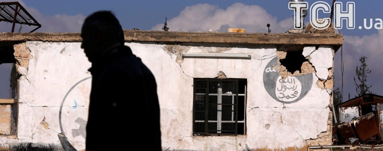Ізраїль евакуював із Сирії "Білих шоломів", які допомагали жертвам війни на території повстанців