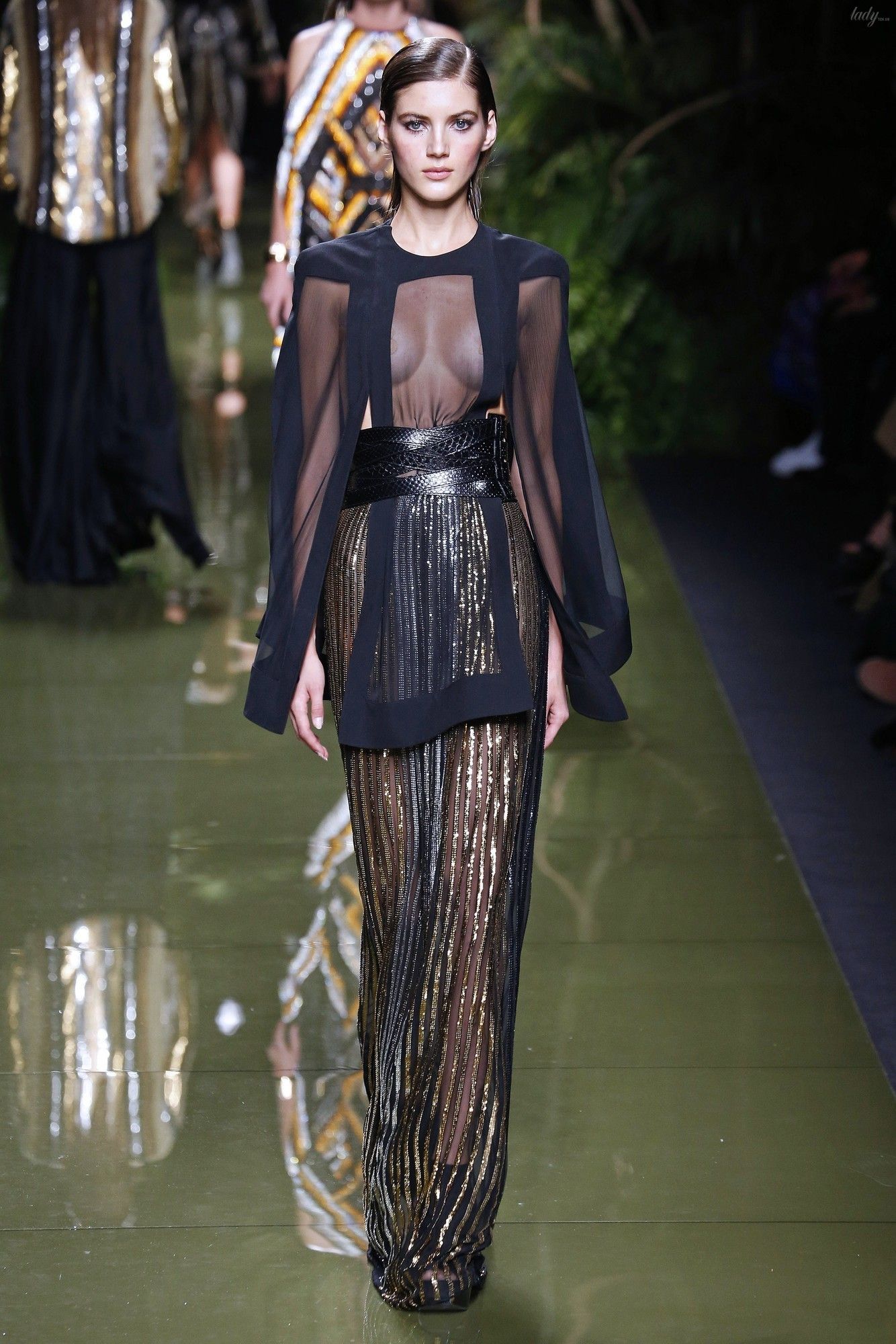 Коллекция Balmain прет-а-порте сезона весна-лето 2017_74