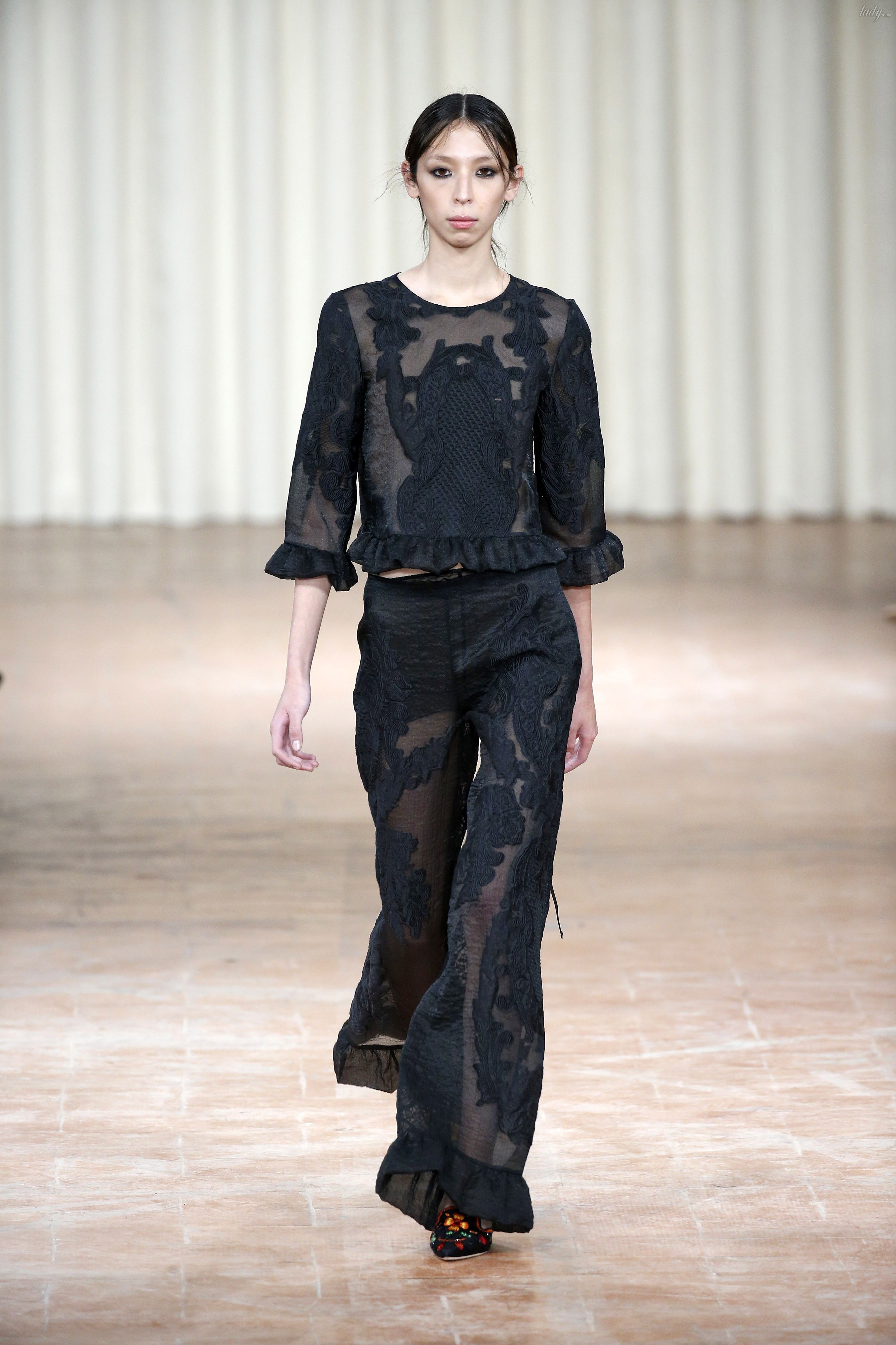 Коллекция Alberta Ferretti прет-а-порте сезона весна-лето 2017_18