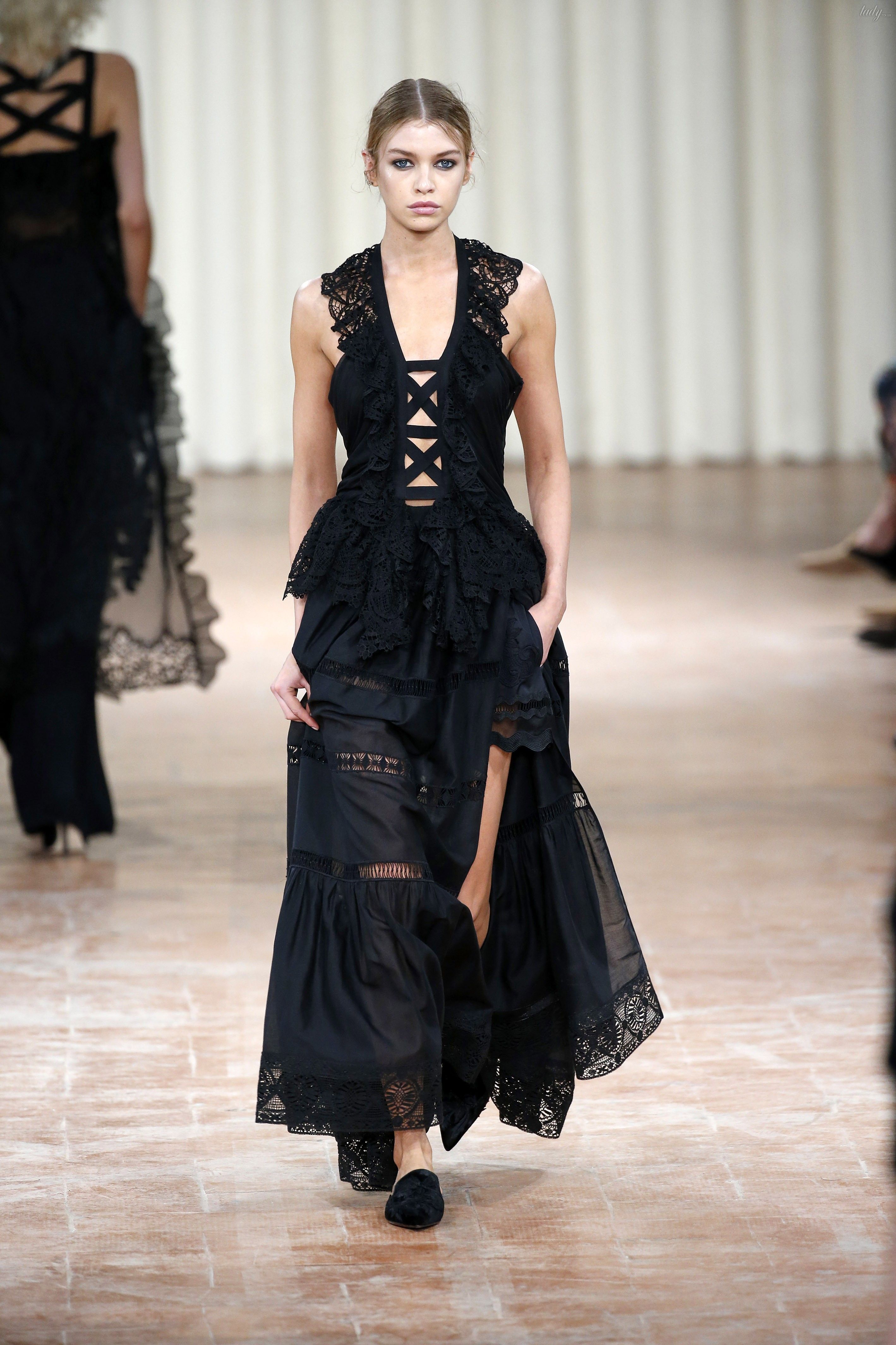Коллекция Alberta Ferretti прет-а-порте сезона весна-лето 2017_25