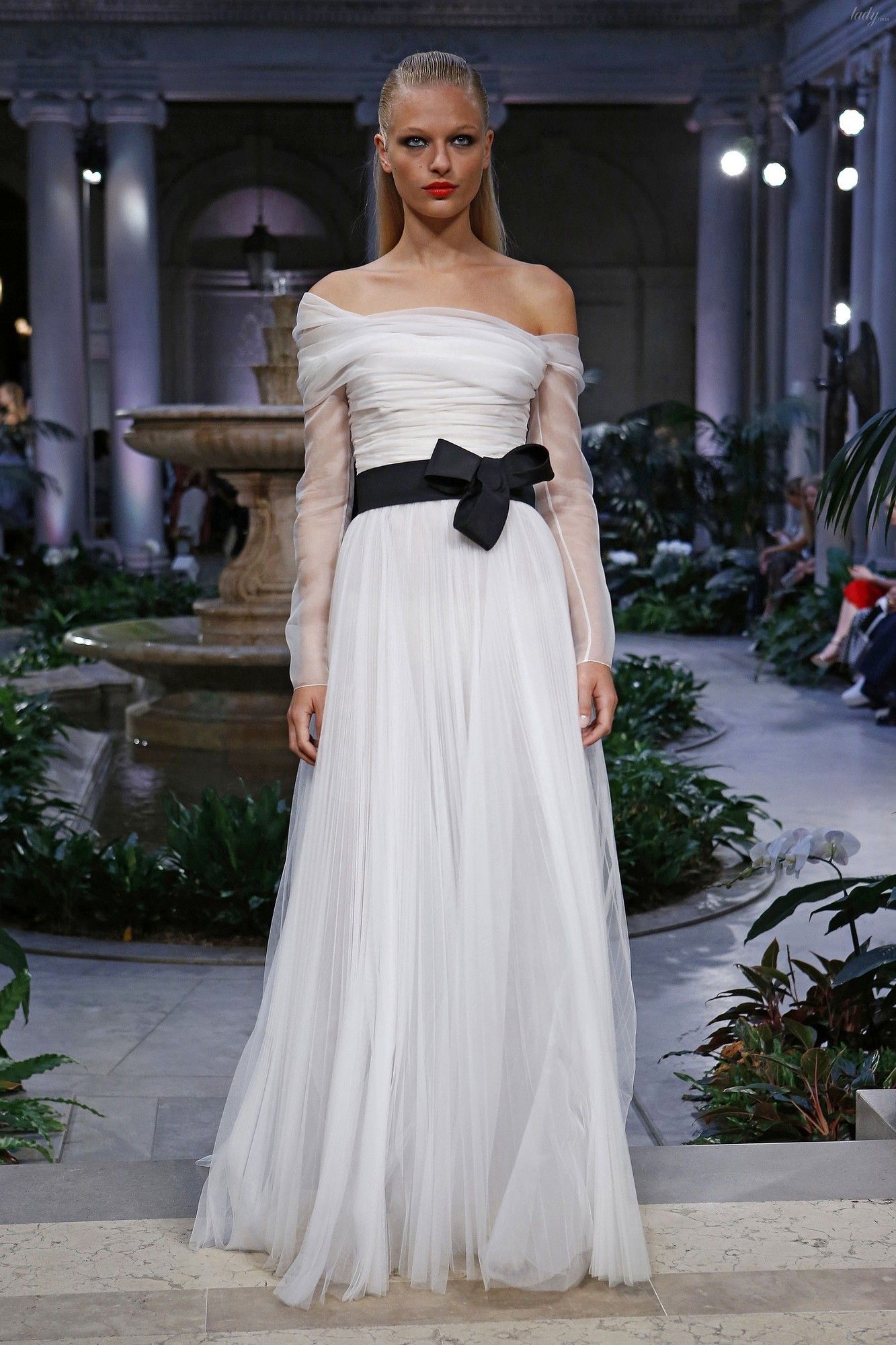Коллекция Carolina Herrera прет-а-порте сезона весна-лето 2017_39