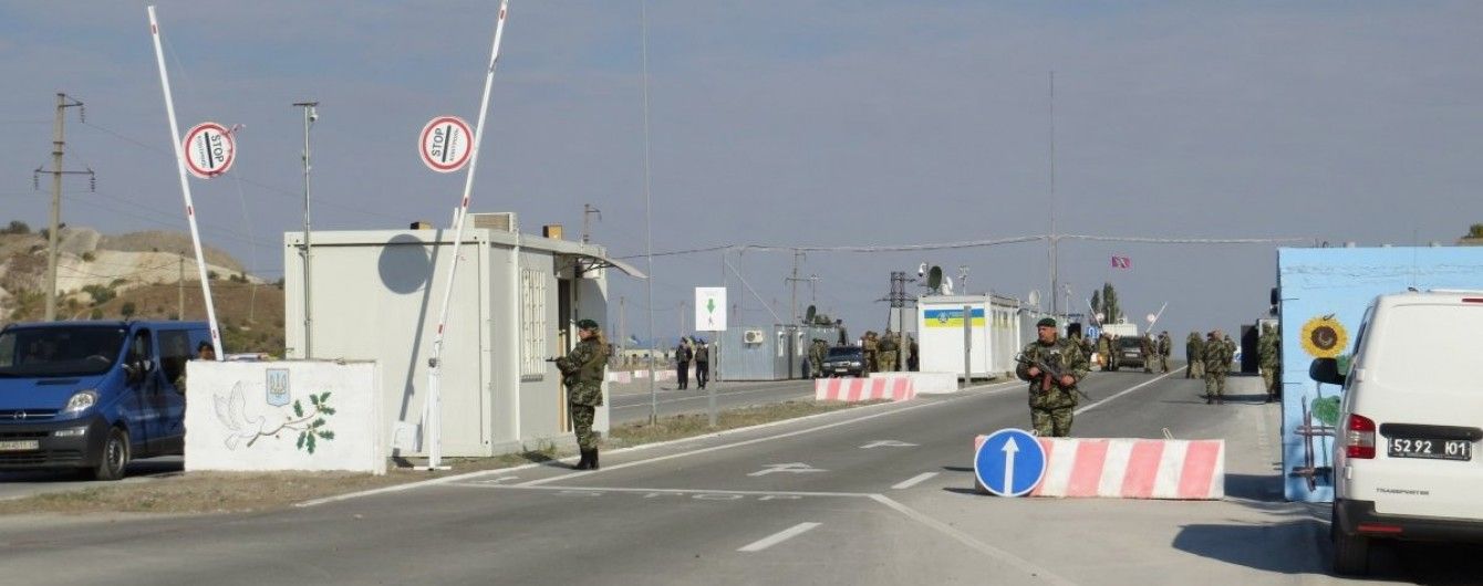 Пограничники задержали 20-летнего боевика, который пешком шел из Донецка в Мариуполь