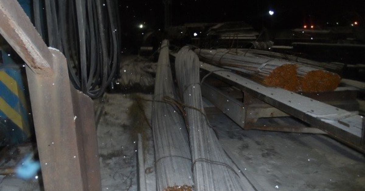 На столичном стройпроизводстве рабочий погиб из-за обвала арматуры