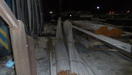На столичном стройпроизводстве рабочий погиб из-за обвала арматуры