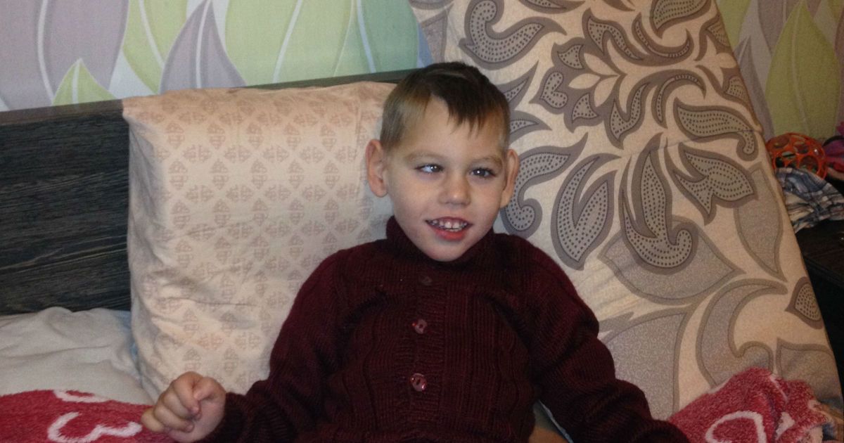 4-летнему Кирюшке нужна помощь