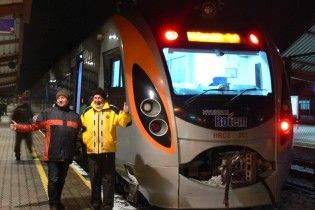 Через новий поїзд до Польщі "Укрзалізниця" скасувала інший. Що робити пасажирам