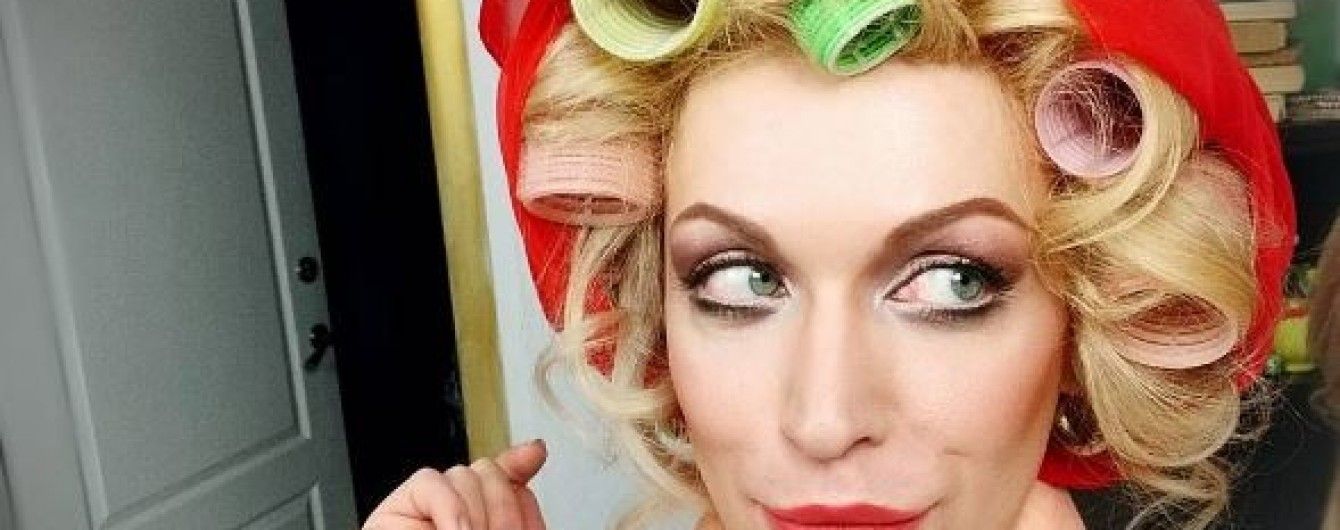 Монро вразила обличчям без макіяжу та "вагітним" животиком