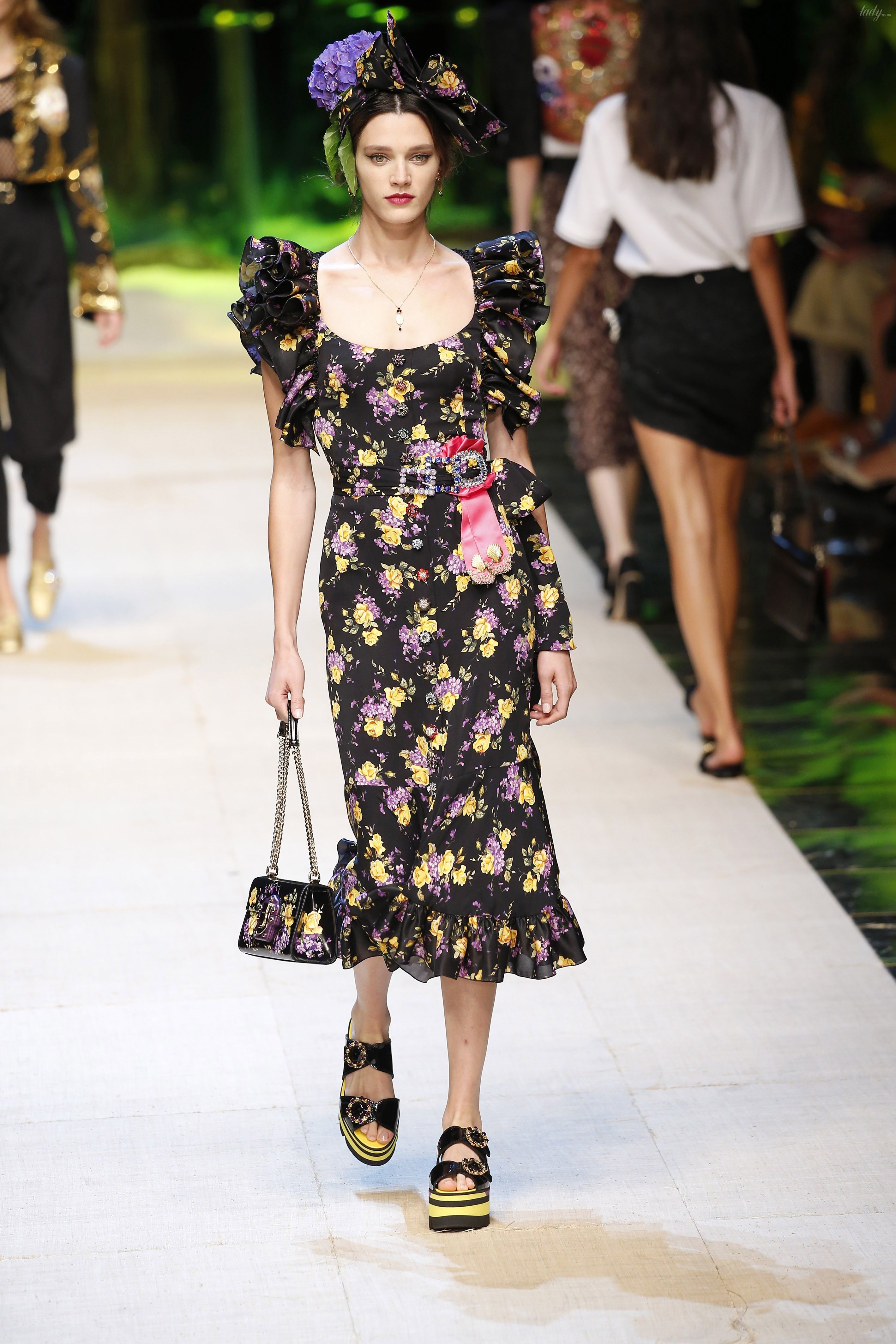 Коллекция Dolce&Gabbana прет-а-порте сезона весна-лето 2017_52